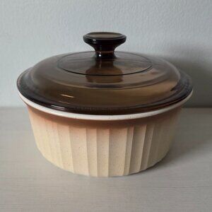 Corning Ware French Bisque Round Casserole Dish F-5-B With Lid 1.5 Quart